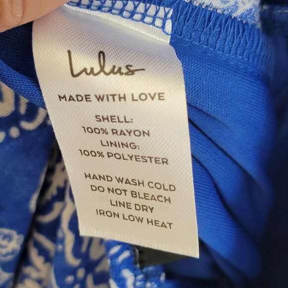 Lulus Blue Pattern Jumpsuit Romper Sz XL NWT Wideleg Vacation Coastal NWT - Picture 16 of 16